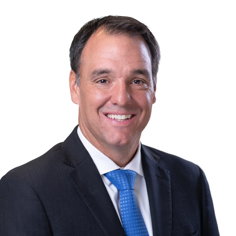 Rob Tetrault Headshot